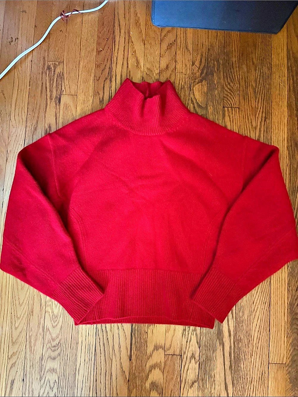 *gorgeous* COS Red Wool Hourglass Turtleneck